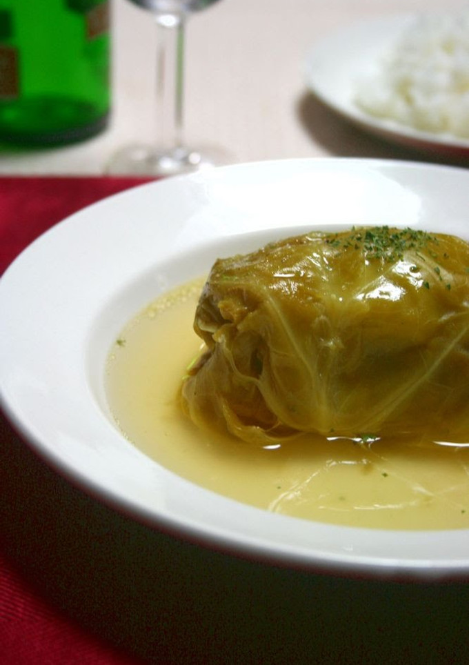 A picture of Cabbage Rolls.