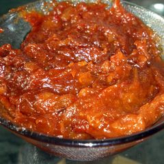 A picture of Dates and Ginger Chutney !!.