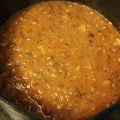 A picture of Roasted Tomato and Garlic sauce.