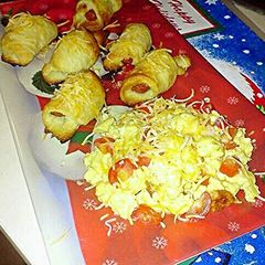 A picture of Splendid Cheddar Sausage Breakfast.