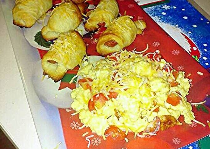 Splendid Cheddar Sausage Breakfast