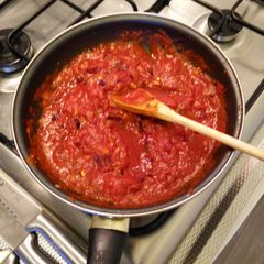 A picture of True Tomato Pizza Sauce.