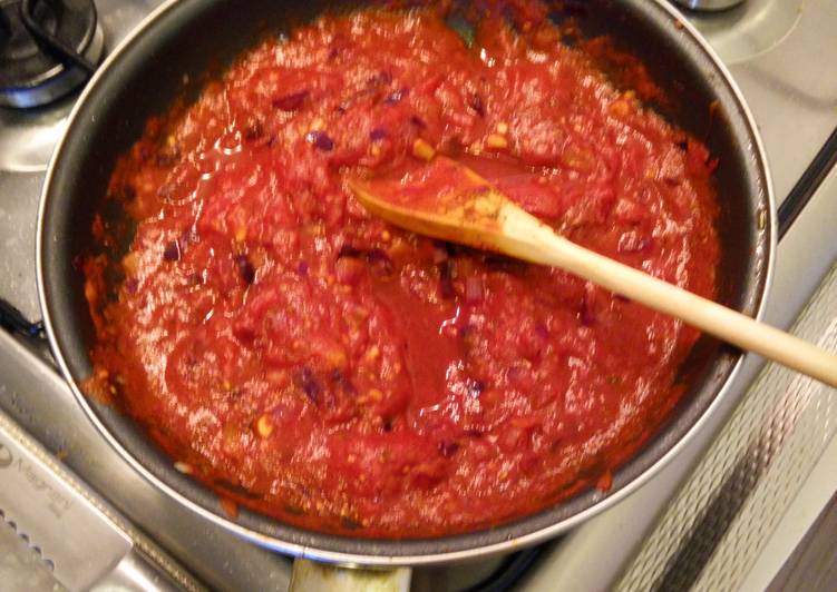 Recipe of Favorite True Tomato Pizza Sauce