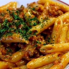A picture of Creamy Bolognese.