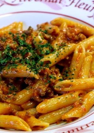 A picture of Creamy Bolognese.