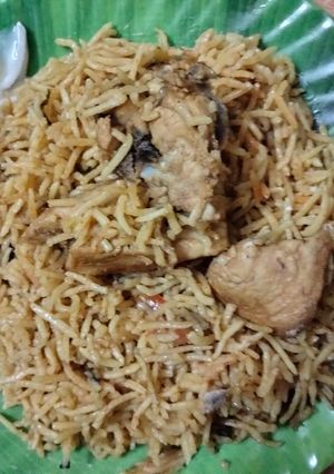 டேஸ்டி சிக்கன் பிரியாணி (Chicken biryani recipe in tamil) செய்முறை முக்கிய புகைப்படம்
