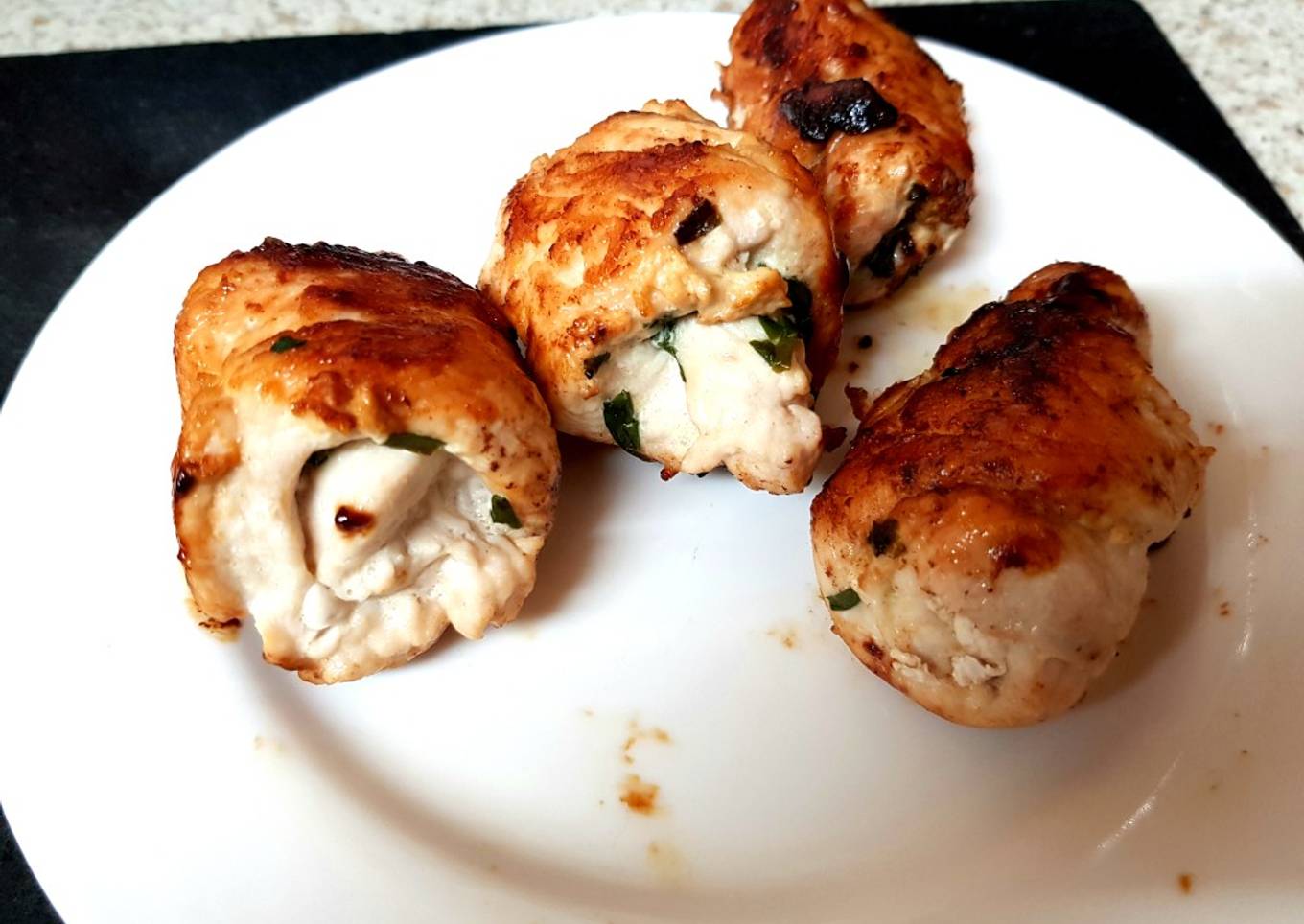Involtini Do Pollo,All'erba Cipollina. Chicken Roulades + Chives