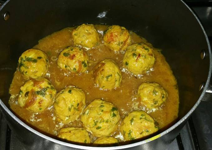 Easiest Way to Make Ultimate Chicken Meat Balls With Spicy Curry..