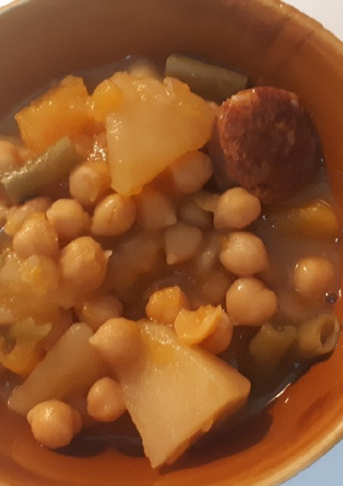 Una foto de Garbanzos😋😊