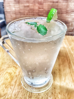 檸檬薄荷蜂蜜氣泡飲 的食譜成品照片