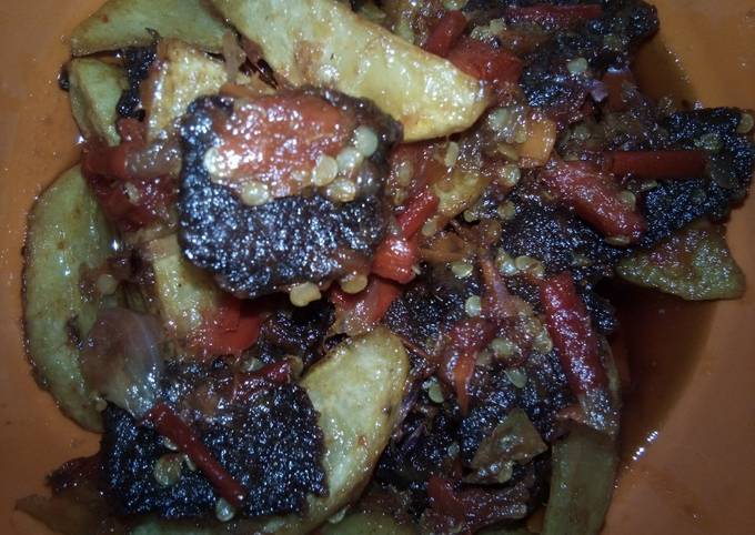 Sambel balado sapi kentang