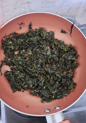 Foto resep Tumis Daun Singkong