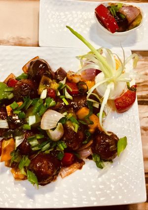 A picture of Chicken Manchurian.