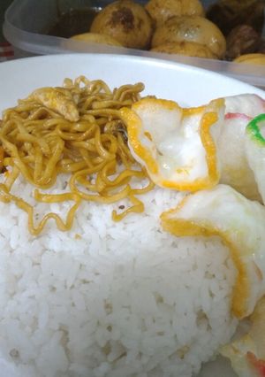 Foto resep Nasi Uduk Sederhana Rice Cooker