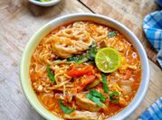 Gambar seblak mie telur kuah