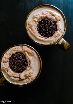 A picture of Oreo Shake.