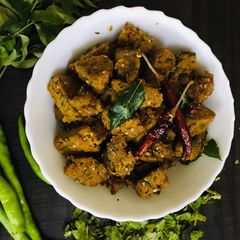 A picture of Left over rice Lauki muthiya.