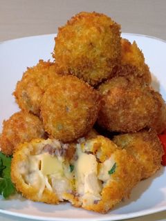 Foto resep (Seri Cemilan) Bitterballen cheese