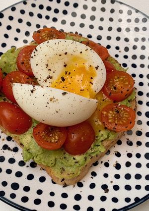 Hình của món Avocado toast.