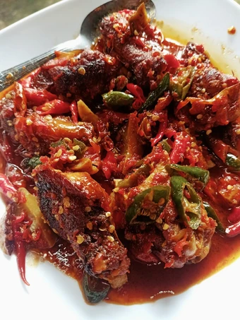 Cara Gampang Membikin Resep Ikan tongkol balado yang  Bikin Ketagihan Anti Ribet, Bikin Ngiler