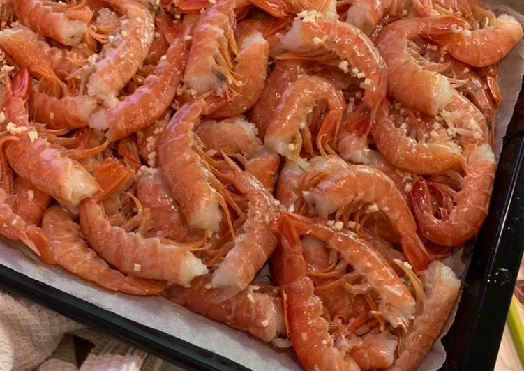 Simple Way to Make Quick Oven baked prawns 🦐