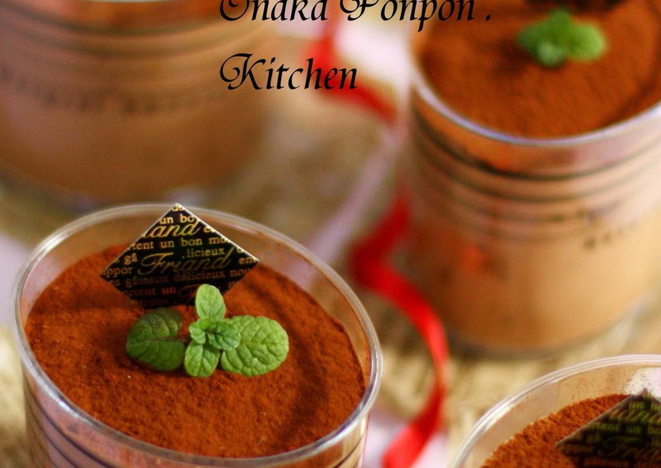 Coffee-Flavored Chocolate Oreo Mousse