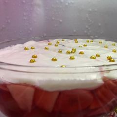 A picture of Fruits cream jelly.