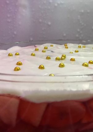 A picture of Fruits cream jelly.