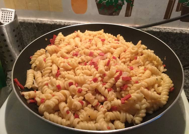 Cara Gampang Menyiapkan Pasta aglio lio simple Anti Gagal