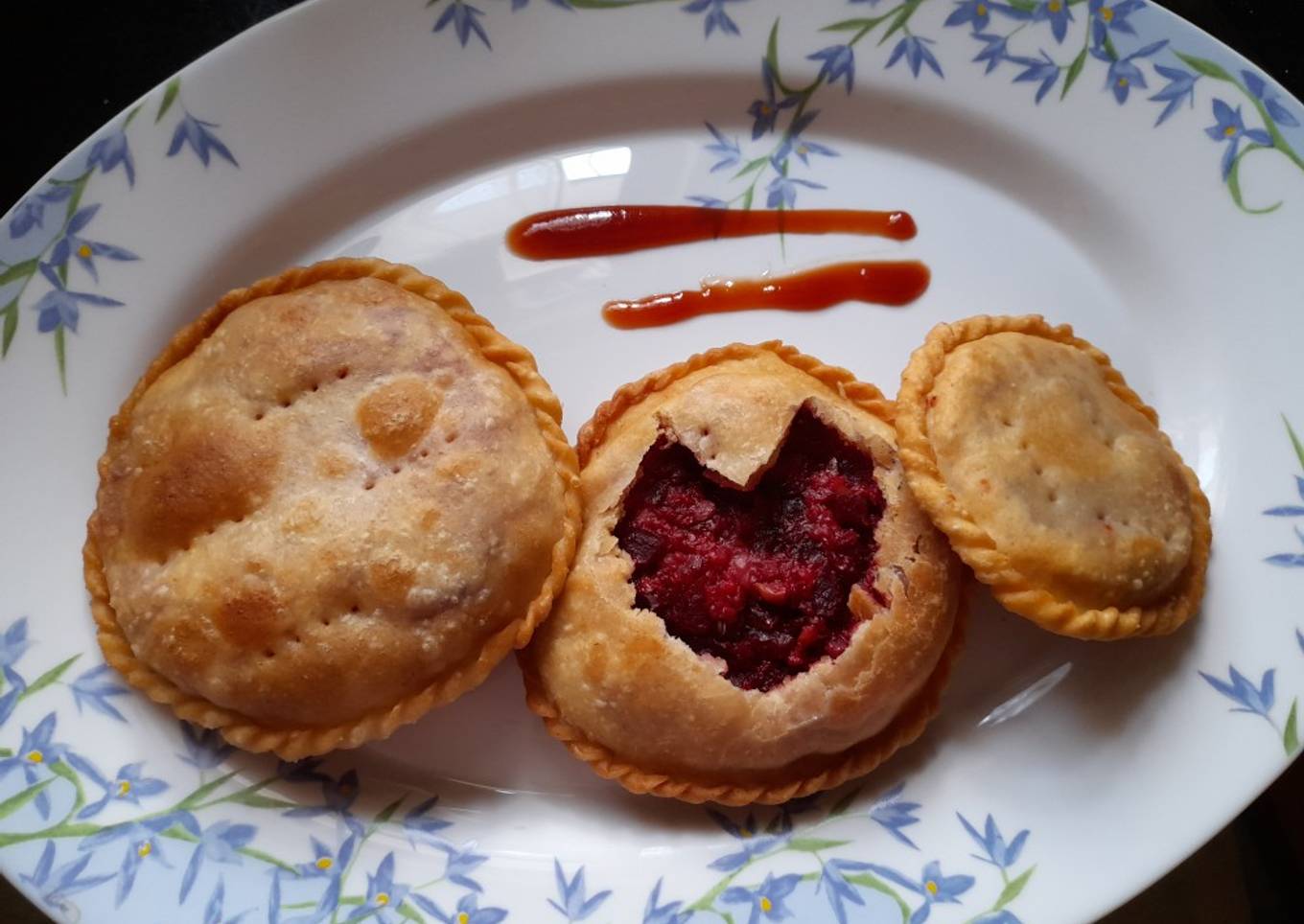 -Beetroot Peanut Kachori