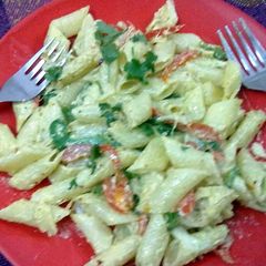 A picture of Tapsi's White sauce Pasta!.