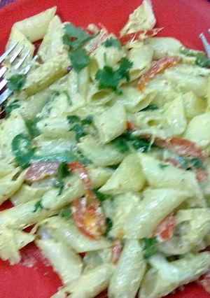 A picture of Tapsi's White sauce Pasta!.