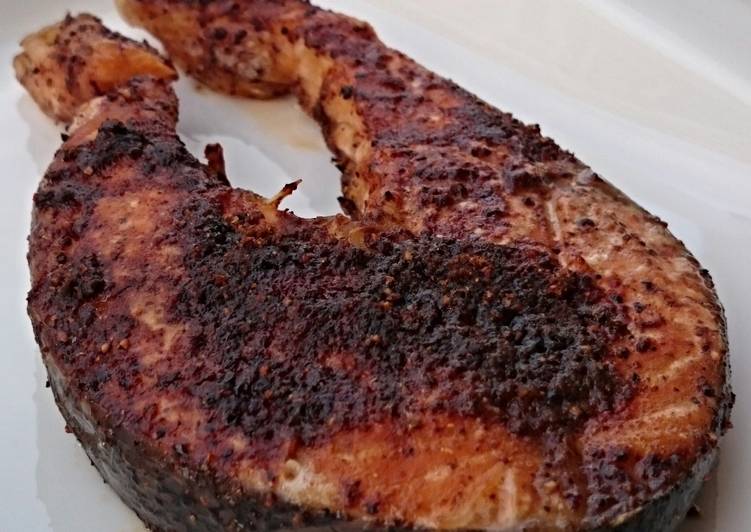 Step-by-Step Guide to Prepare Speedy Black Pepper Salmon