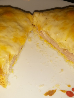 A picture of Croque Monsieur (Hot ham sandwich).