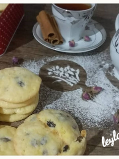 عکسی از دستور شیرینی کشمشی