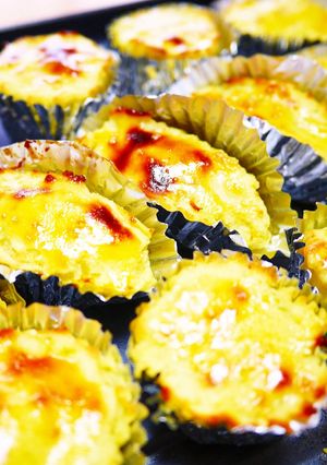 A picture of Easy-bake Sweet Potatoes in your Microwave & Toaster.