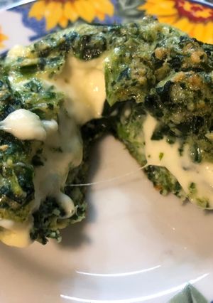 Una foto de Muffins de espinaca con queso