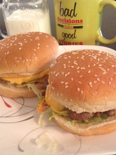 A picture of Egg Burger.
