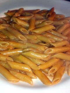 A picture of Vodka sauce.