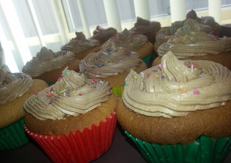 Recipe of Award-winning Light n fluffy vanilla cupcakes