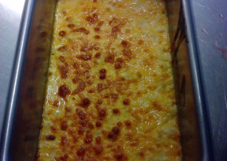 How to Prepare Homemade simple macaroni and cheese