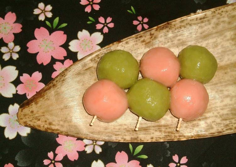 How to Prepare Delicious Flower Viewing Mochi Dumplings