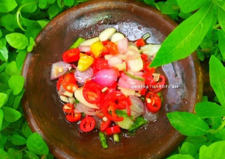 Langkah Mudah untuk Menyiapkan Sambal Indonesia~Sambal Matah yang Menggugah Selera