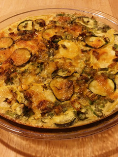 A picture of Crustless zucchini quiche.