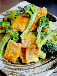 A picture of Broccoli and Hash Browns Potato Salad.