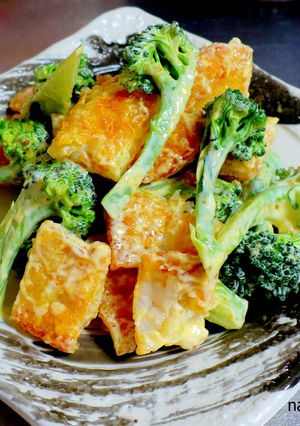 A picture of Broccoli and Hash Browns Potato Salad.
