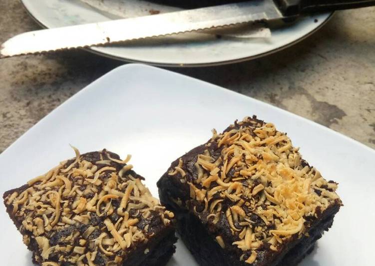 Resep Brownies cokelat panggang klasik no mixer, Bisa Manjain Lidah