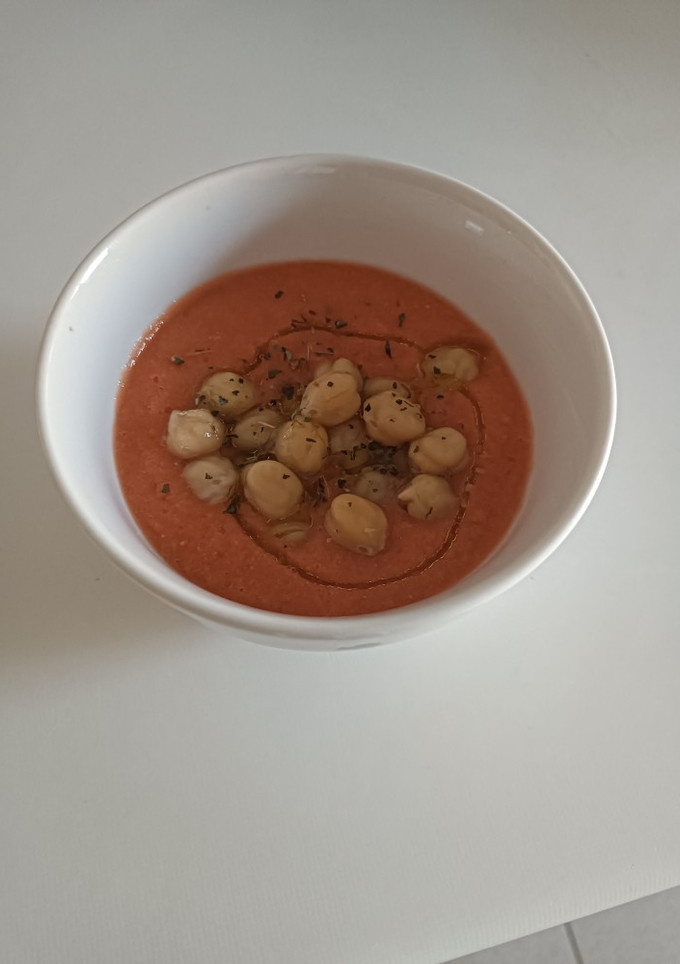 Una foto de Salmorejo sin gluten