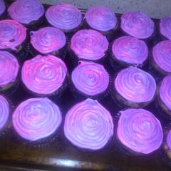 A picture of Momma's tie die frosting.