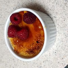 A picture of White Chocolate Vanilla Bean Cream Brulee.